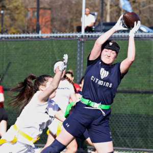 Équipe de flag football féminin au Championnat national à Montréal